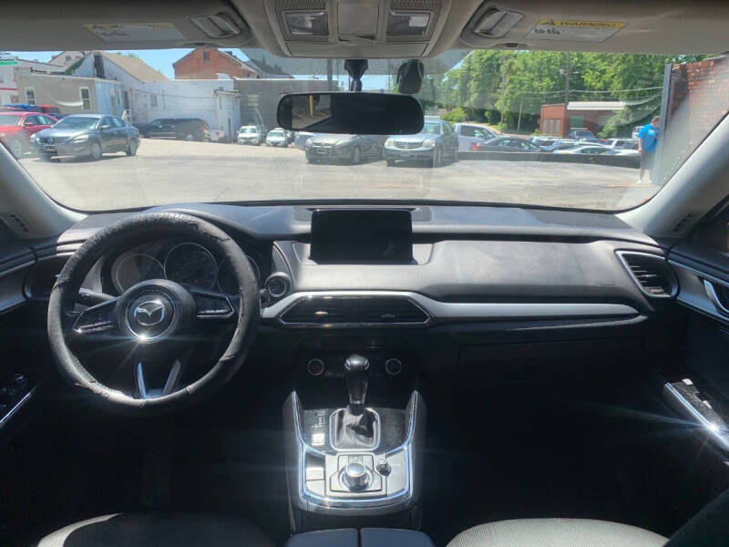 2017 Mazda CX-9 Sport