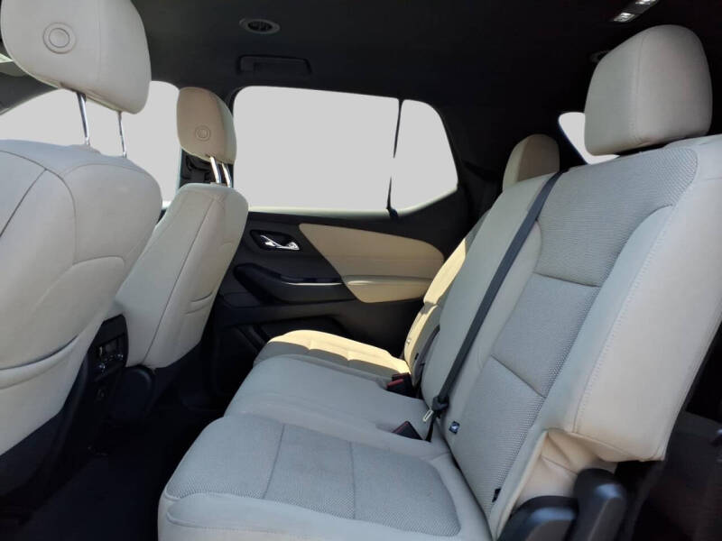 2022 Chevrolet Traverse LS