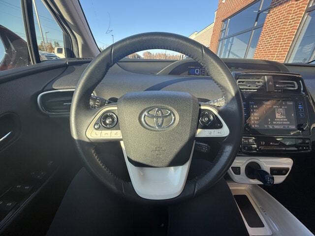 2016 Toyota Prius Three Touring