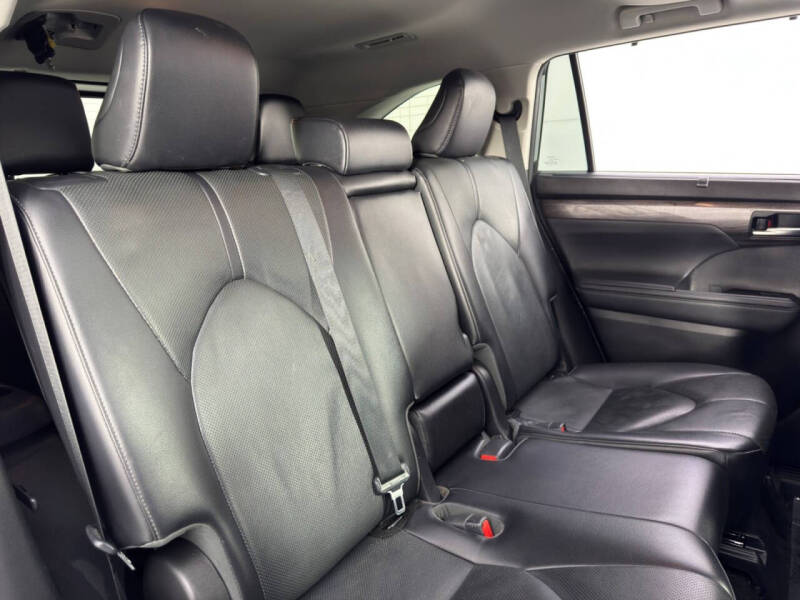 2023 Toyota Highlander Limited