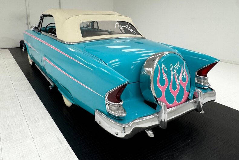 1953 Ford Sunliner