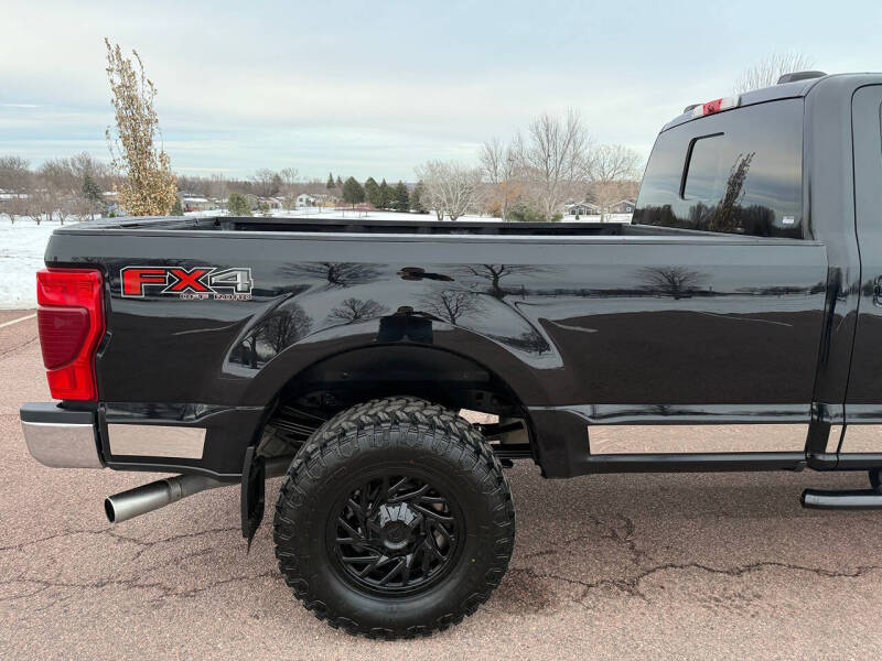 2022 Ford F-350 Super Duty Lariat