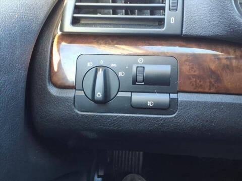 2005 BMW 3 Series 325i