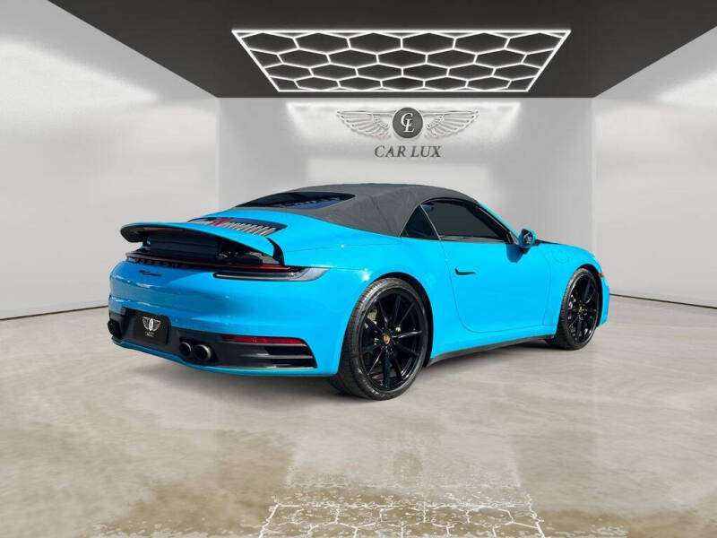 2021 Porsche 911 Carrera