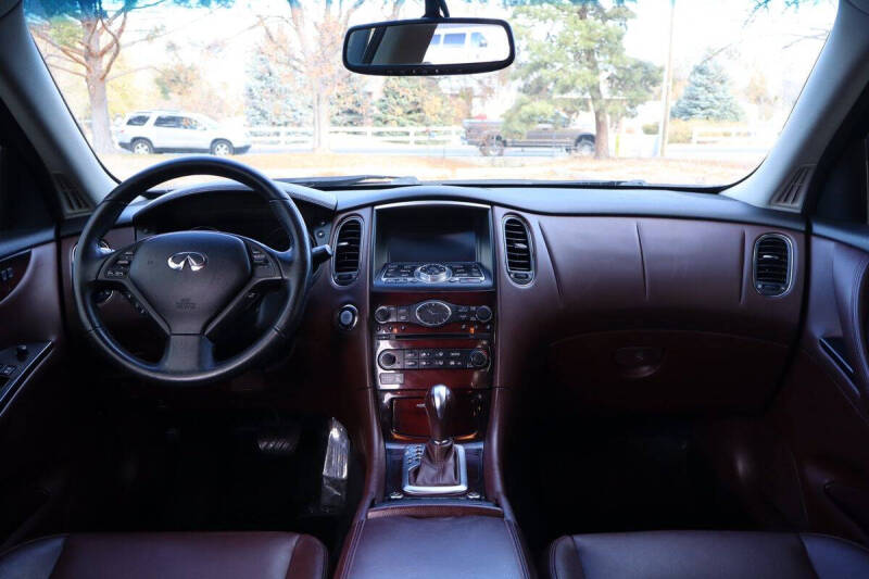 2015 Infiniti QX50 Journey