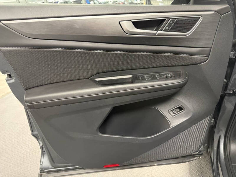 2024 Volkswagen Atlas Cross Sport SE 4Motion