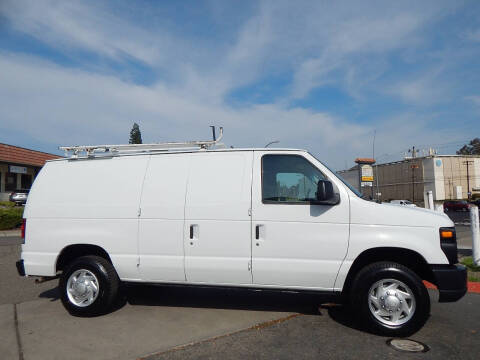 2013 Ford E-Series E-150