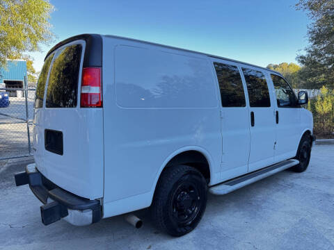 2020 Chevrolet Express 2500