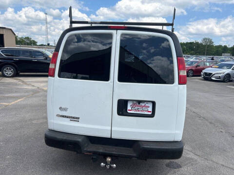 2016 Chevrolet Express 2500