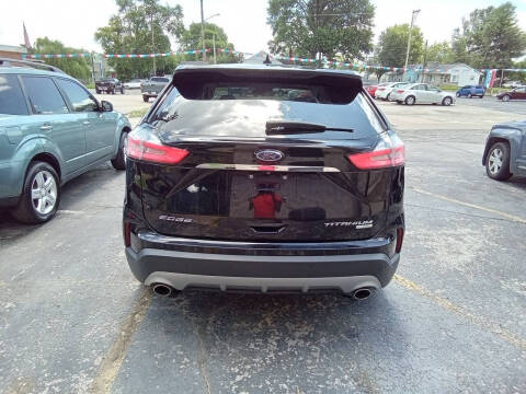 2019 Ford Edge Titanium