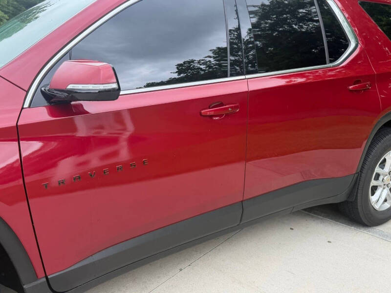 2020 Chevrolet Traverse LT Leather