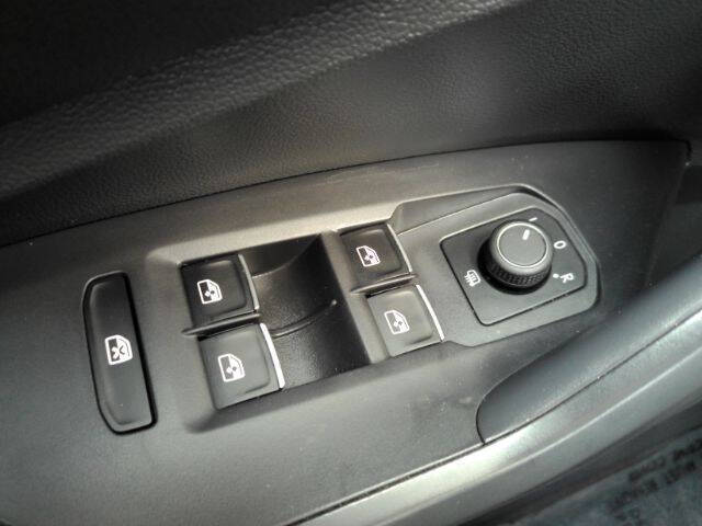 2023 Volkswagen Jetta SE