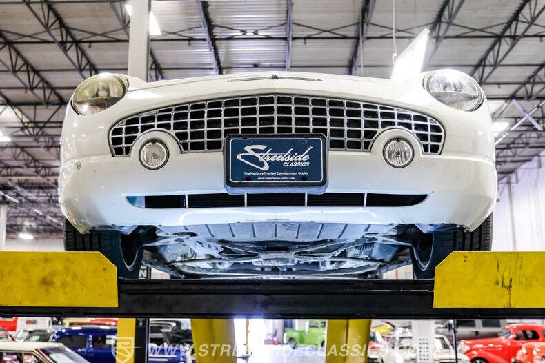 2002 Ford Thunderbird Deluxe
