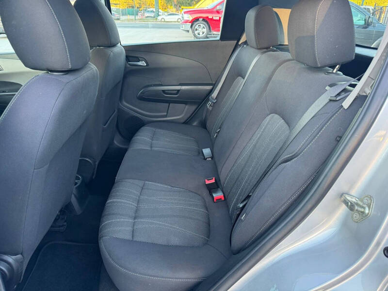 2013 Chevrolet Sonic LT Auto