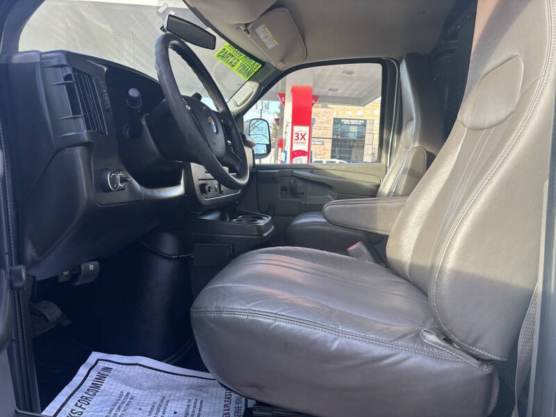 2013 Chevrolet Express 2500