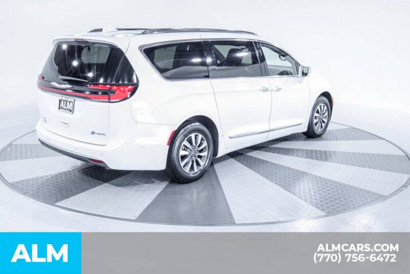 2021 Chrysler Pacifica Hybrid Limited