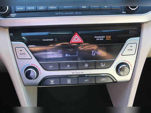 2017 Hyundai Elantra