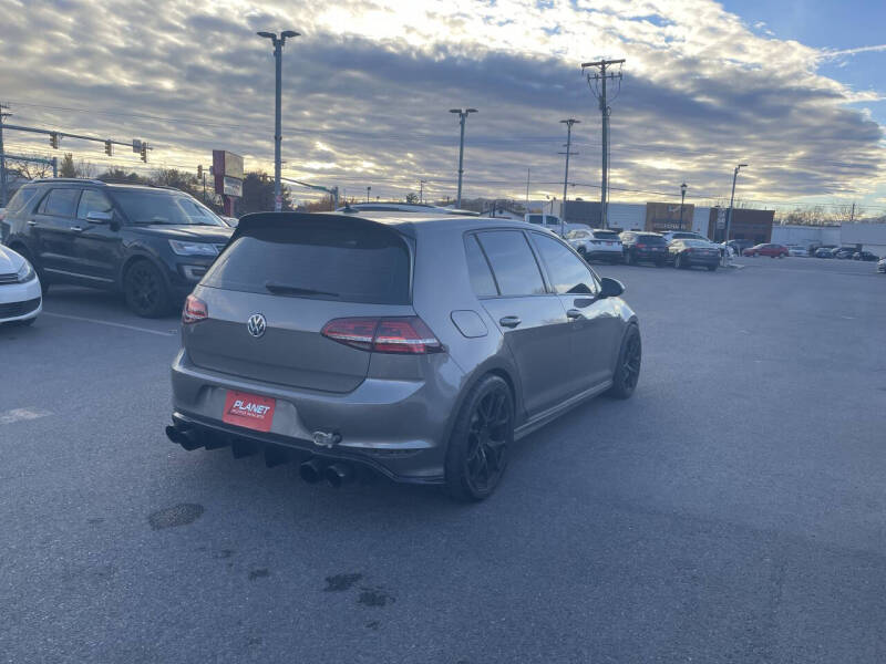 2016 Volkswagen Golf R 4Motion