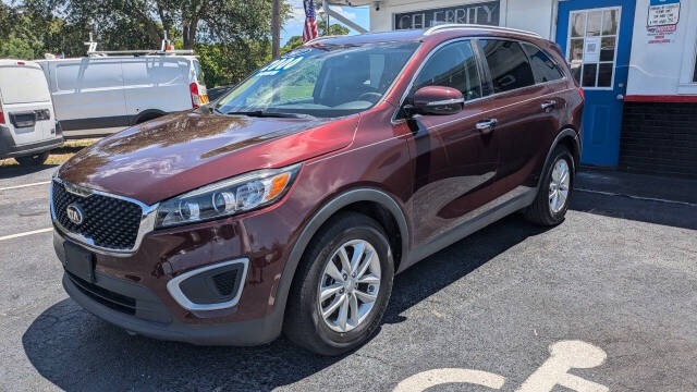 2017 Kia Sorento LX