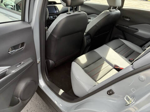 2024 Nissan Kicks SR