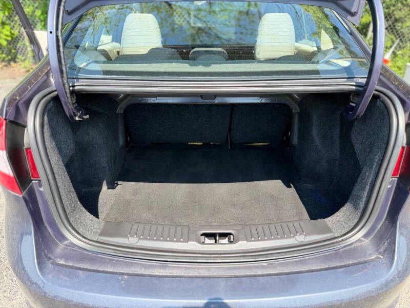 2013 Ford Fiesta S
