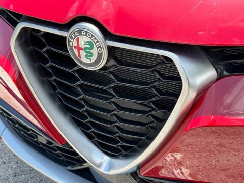 2024 Alfa Romeo Tonale Hybrid Ti