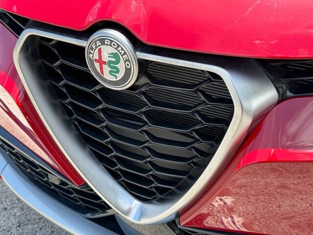 2024 Alfa Romeo Tonale Hybrid Ti