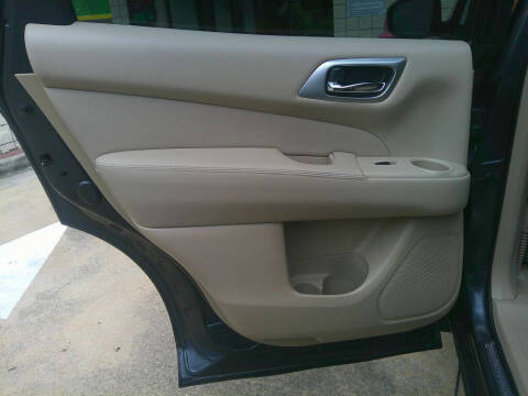 2014 Nissan Pathfinder SL