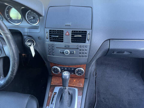 2011 Mercedes-Benz C-Class C 300 Sport
