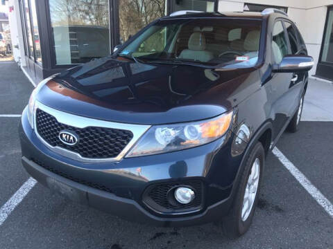 2013 Kia Sorento for sale at MAGIC AUTO SALES in Little Ferry NJ