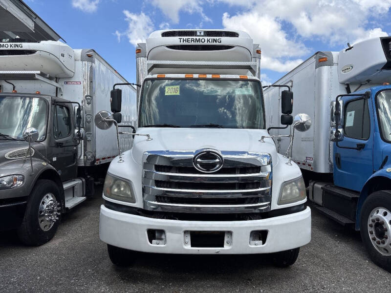 2016 Hino 338