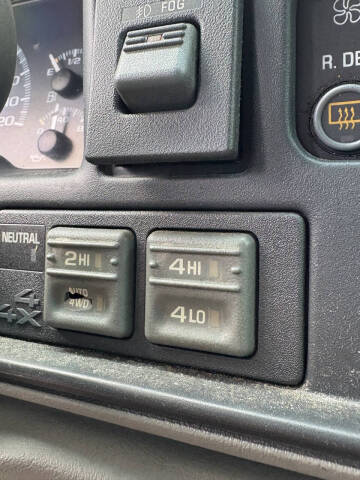 2000 GMC Yukon Denali