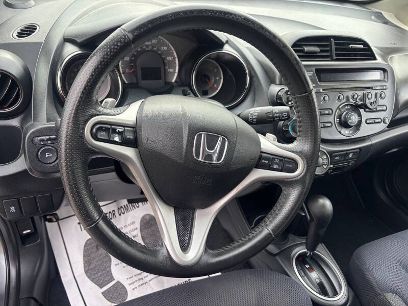 2013 Honda Fit Sport