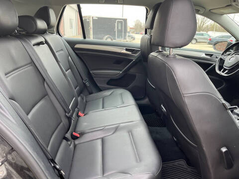 2015 Volkswagen Golf TSI S