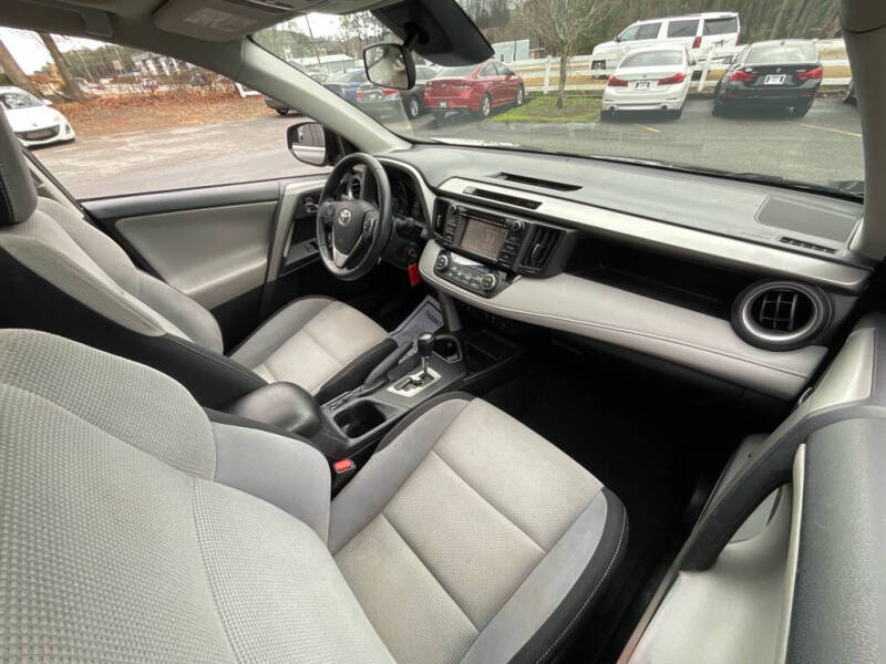 2017 Toyota RAV4 XLE