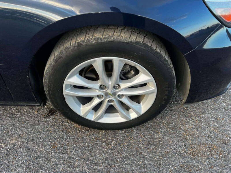 2017 Chevrolet Malibu LT