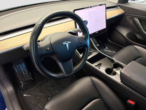 2019 Tesla Model 3 Standard Range Plus