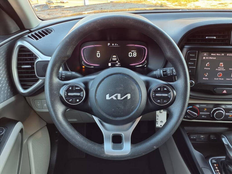 2023 Kia Soul LX