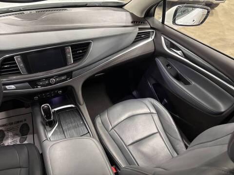 2021 Buick Enclave Essence