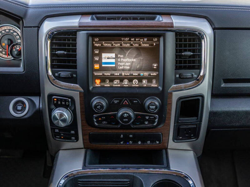 2017 RAM 1500 Laramie