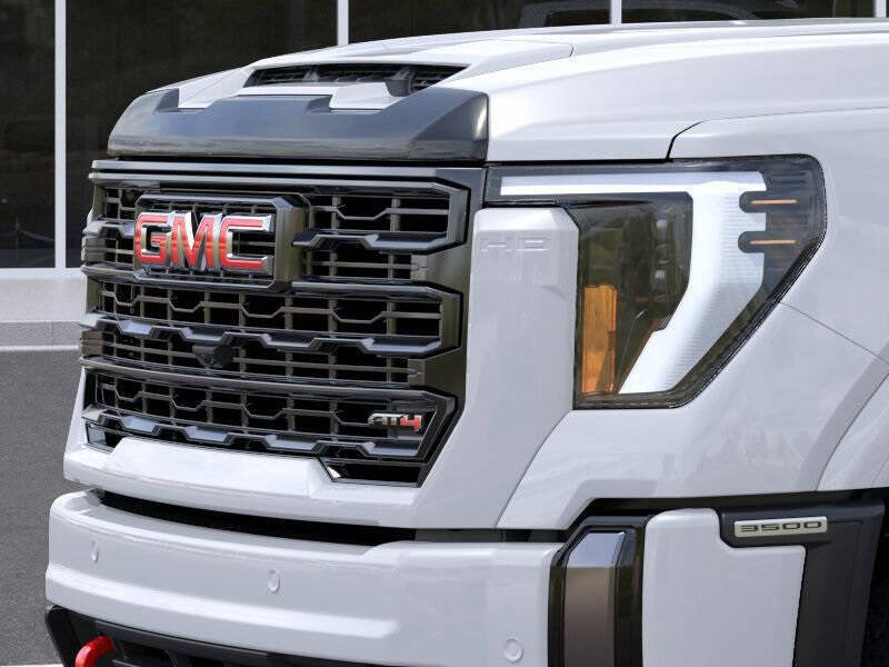 2026 GMC Sierra 3500HD