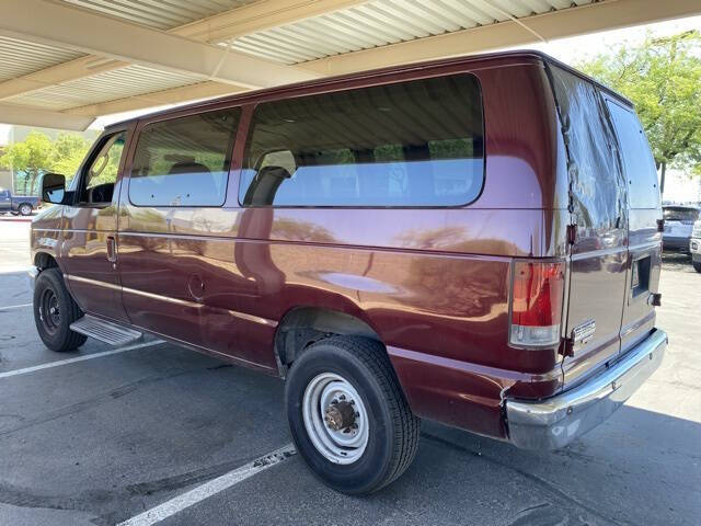Used 2008 Ford E-Series Econoline Wagon XLT with VIN 1FBNE31LX8DA53105 for sale in Peoria, AZ
