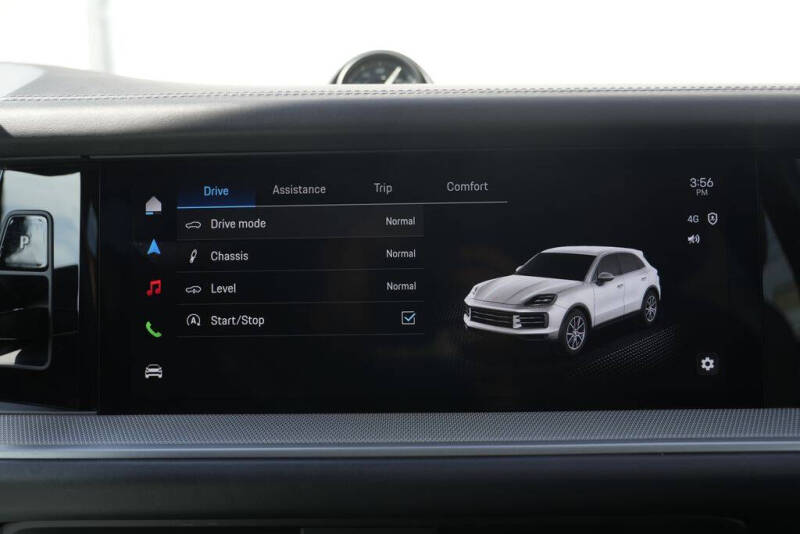 2024 Porsche Cayenne S