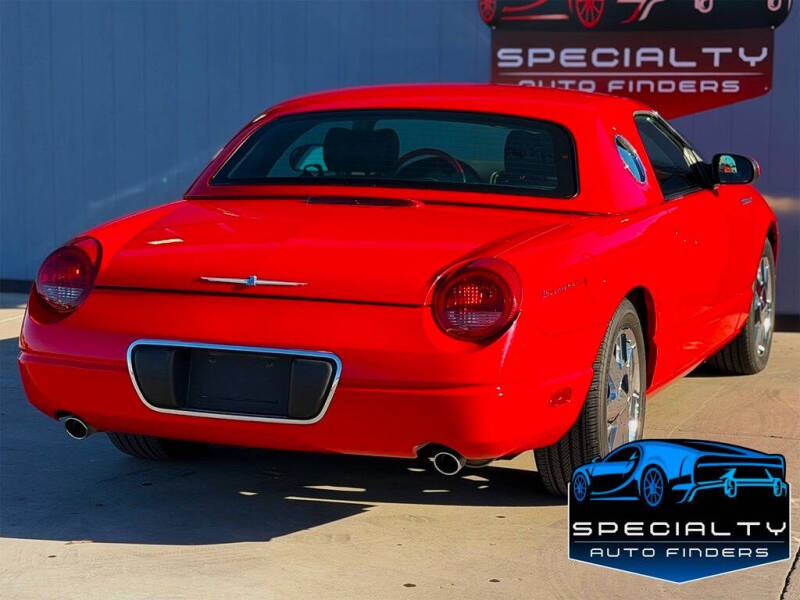 2002 Ford Thunderbird Deluxe