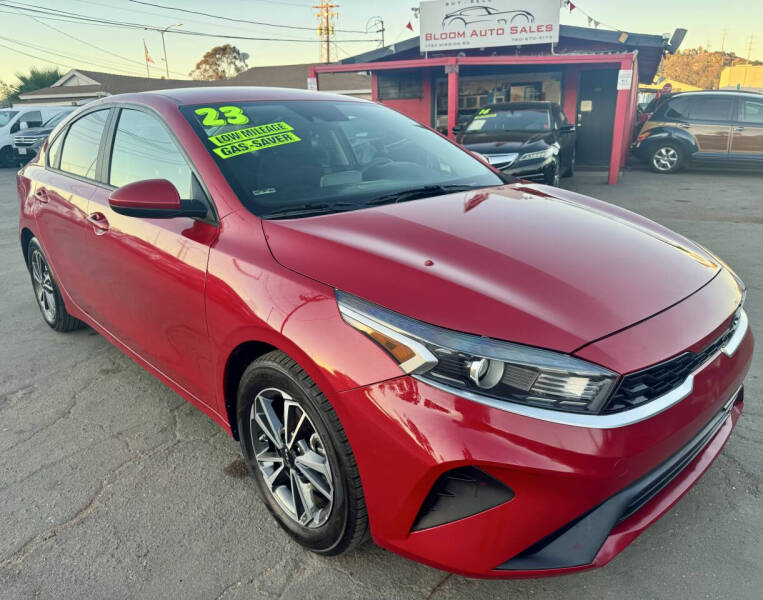 2023 Kia Forte LXS
