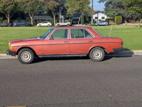 1980 Mercedes-Benz 300-Class