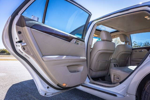 2010 Toyota Avalon XLS