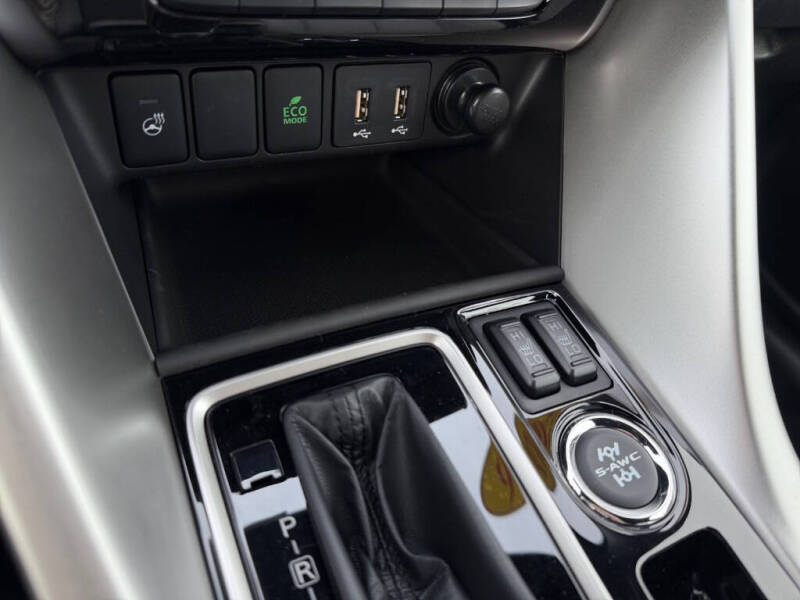 2026 Mitsubishi Eclipse Cross SEL