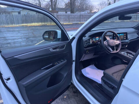 2024 Volkswagen Atlas Cross Sport SE 4Motion