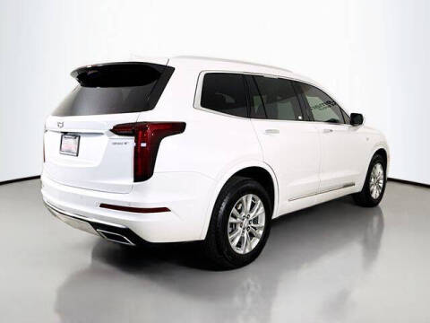 2025 Cadillac XT6 Luxury